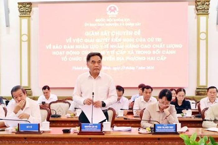 Phó Chủ tịch Thường trực UBND TPHCM Nguyễn Lộc Hà phát biểu