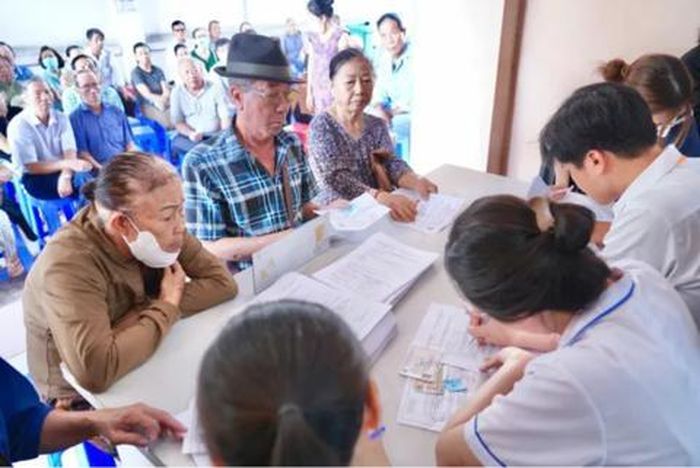 Phường Phú Mỹ khám sức khỏe miễn phí cho người dân