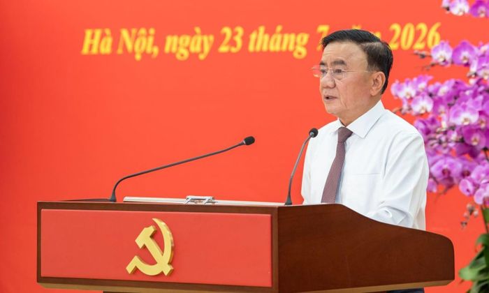 Thường trực Ban Bí thư Trần Cẩm Tú phát biểu.