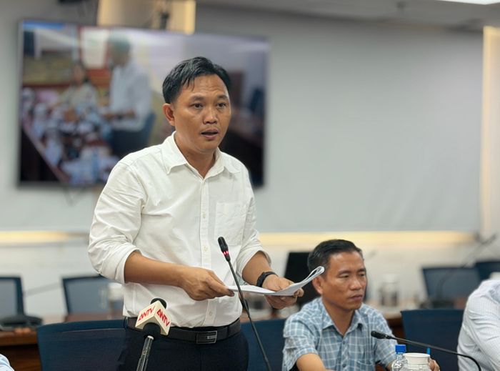 Ông Trần Hữu Tín, Phó trưởng Phòng Quản lý chất lượng công trình xây dựng, Sở Xây dựng TP.HCM thông tin tại buổi họp báo.