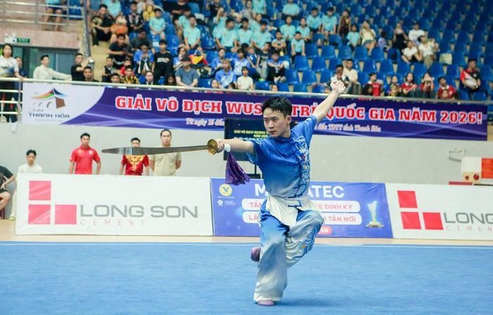 Màn thi đấu nội dung biểu diễn tại Giải vô địch wushu trẻ quốc gia năm 2026. Ảnh: Nguyễn Linh.