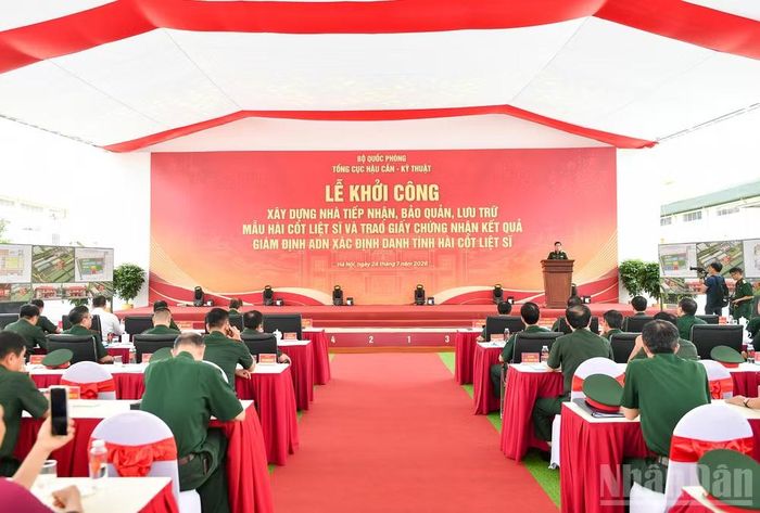 Quang cảnh buổi lễ.