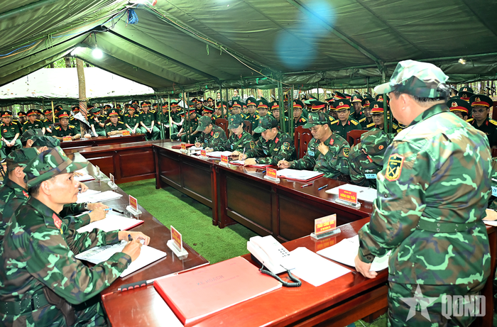 Đoàn Kinh tế - Quốc phòng 75 thực hiện các nội dung chuyển trạng thái sẵn sàng chiến đấu.
