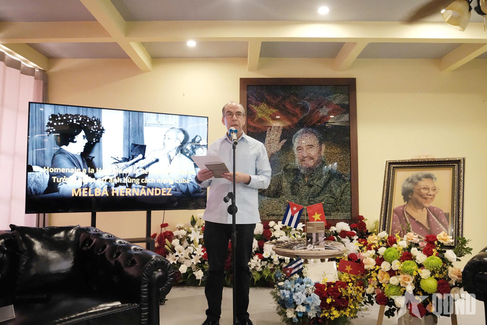 Đại sứ Cuba tại Việt Nam Rogelio Polanco Fuente phát biểu tại Lễ tưởng niệm nữ anh hùng cách mạng Cuba Melba Hernández.