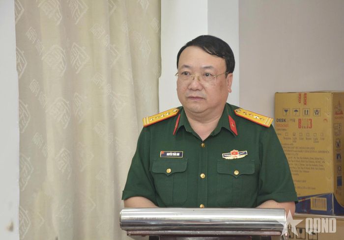 Đại tá Nguyễn Tuấn Anh phát biểu tại buổi lễ.