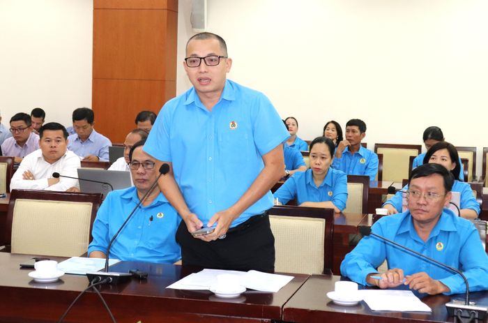  Đại diện Công ty TNHH Pouyuen Việt Nam phát biểu tại hội nghị 