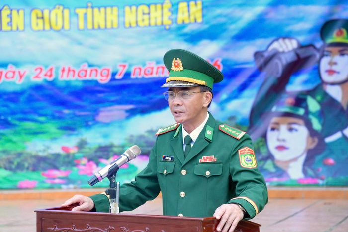 Đại tá Hồ Quyết Thắng phát biểu chỉ đạo tại buổi lễ ra quân