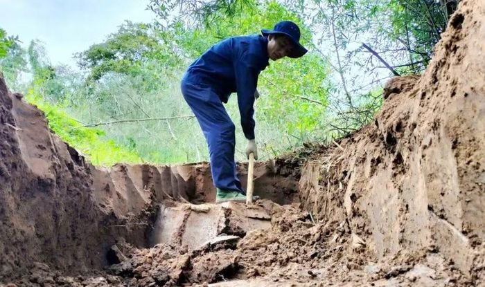 8 hài cốt liệt sĩ tại nước bạn Lào đã được đơn vị tìm thấy.