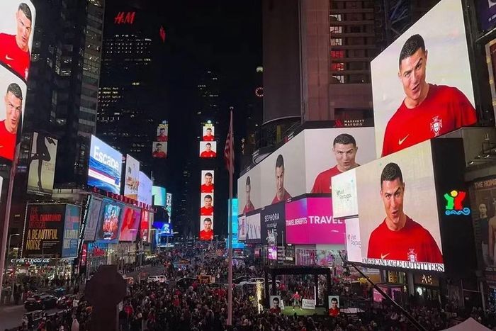  Sức hút toàn cầu của Ronaldo đã đem lại nguồn thu cực lớn cho Liên đoàn bóng đá Bồ Đào Nha. 