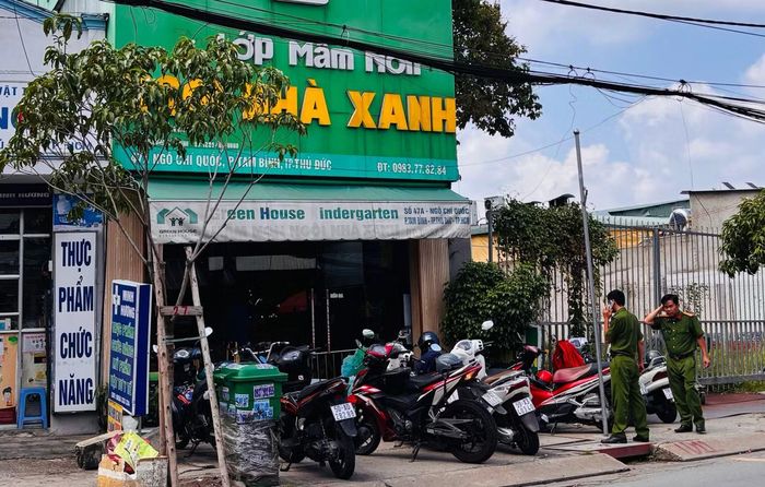 Cơ quan chức năng làm việc Lớp Mầm non Ngôi Sao Xanh thời điểm xảy ra sự việc.