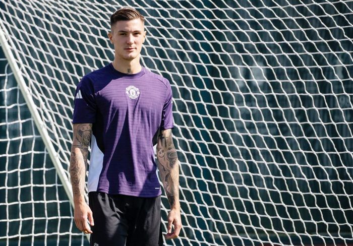 Sesko có sự thay đổi đáng kinh ngạc về thể chất so với mùa trước - Ảnh: MUFC