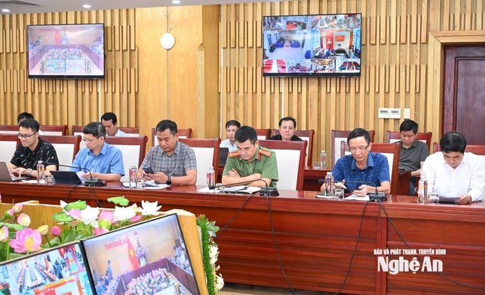 Các đại biểu tham dự cuộc họp. Ảnh: Thành Cường