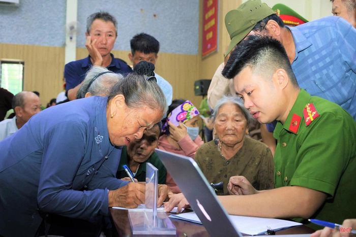 Việc lấy mẫu ADN thân nhân liệt sĩ góp phần bổ sung nguồn mẫu phục vụ đối sánh, xác định danh tính hài cốt liệt sĩ.