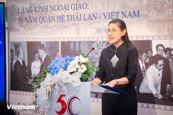 Đại sứ Thái Lan tại Việt Nam Urawadee Sriphiromya phát biểu. (Ảnh: Hoài Nam/Vietnam+)