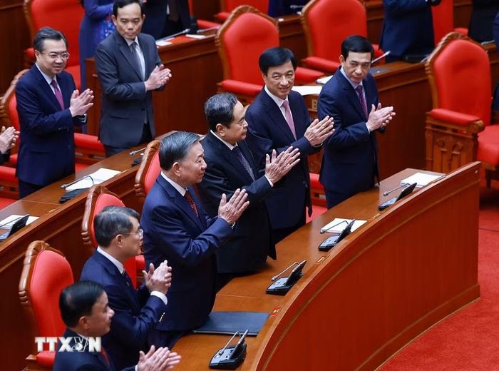 Các đại biểu tham dự phiên bế mạc Hội nghị lần thứ 3 Ban Chấp hành Trung ương Đảng khóa XIV. (Ảnh: Dương Giang/TTXVN)