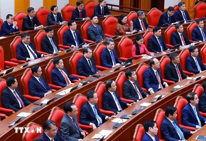 Các đại biểu tham dự phiên bế mạc Hội nghị lần thứ 3 Ban Chấp hành Trung ương Đảng khóa XIV. (Ảnh: Dương Giang/TTXVN)