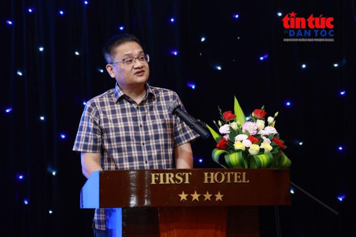 Ông Ngô Hồng Phong, Cục trưởng Cục Chất lượng, Chế biến và Phát triển thị trường (Bộ Nông nghiệp và Môi trường) phát biểu tại Hội nghị.