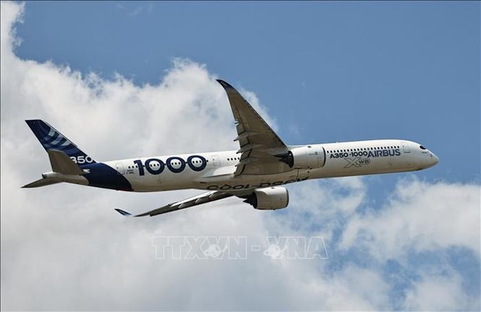 Máy bay A350-1000 của hãng Airbus tại triển lãm hàng không Paris, Pháp, ngày 17/6/2025. Ảnh tư liệu: THX/TTXVN