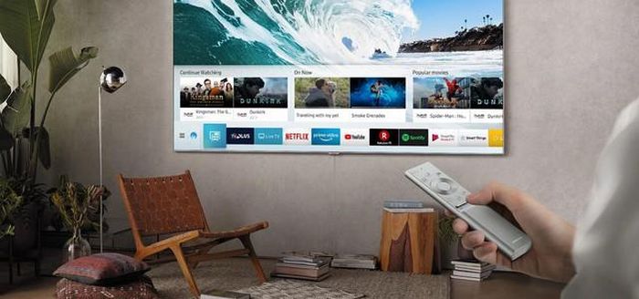 Nên bắt Wi-Fi hay cắm dây mạng Ethernet cho Smart TV?