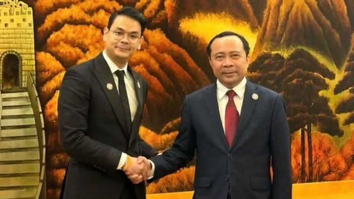 Bộ trưởng Vũ Hải Quân làm việc với Bộ trưởng Bộ Kinh tế số và Xã hội Thái Lan Chaichanok Chidchob. Ảnh: Bộ KHCN.