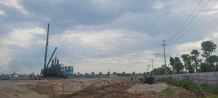 Dự án DHL North Logistics Campus đang triển khai thi công hạng mục nền móng, mở đầu giai đoạn xây dựng trung tâm logistics hiện đại của DHL Supply Chain Việt Nam. Ảnh: Thùy Dương/Bnews/vnanet.vna