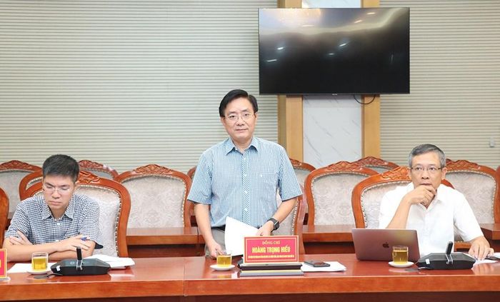 Ông Hoàng Trọn Hiếu – Phó Chánh Văn phòng Ban Chỉ đạo phát biểu tại buổi làm việc. Ảnh: Hương Thủy/BNEWS/TTXVN