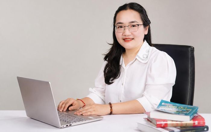 TS. Phùng Thị Quỳnh Trang, giảng viên Phương pháp nghiên cứu, Học viện Phụ nữ Việt Nam.