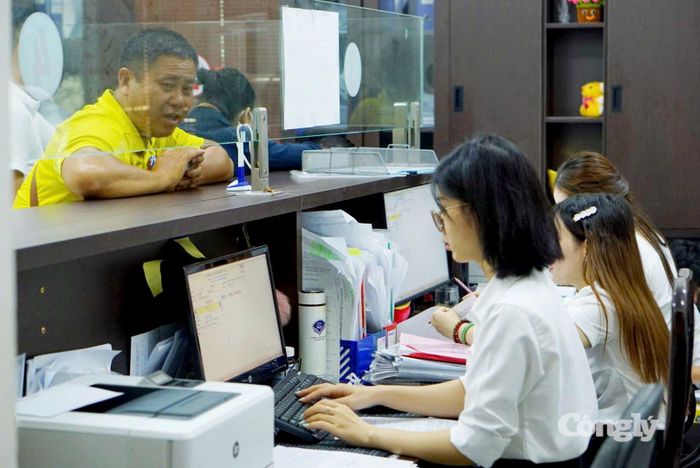 Bộ phận tiếp nhận đơn và trả kết quả của TAND khu vực 7 - TP.HCM