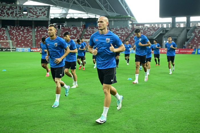 Dù không có đội hình mạnh nhất, các cầu thủ Thái Lan vẫn thể hiện quyết tâm ghi điểm với ban huấn luyện và hướng đến mục tiêu cạnh tranh ngôi vô địch Đông Nam Á. Ảnh: Changsuek / Football Association of Thailand (FAT)