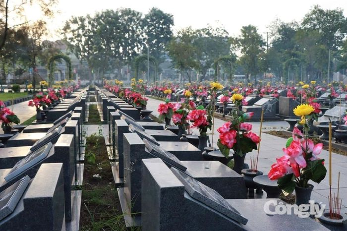 Đời đời nhớ ơn các anh hùng liệt sĩ