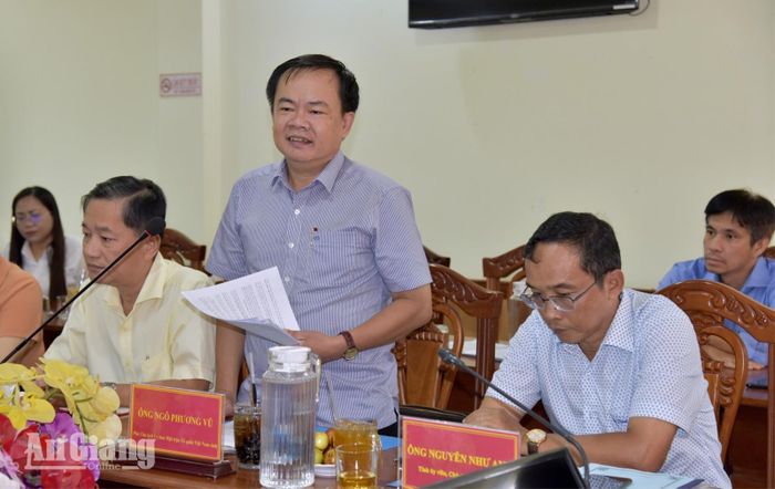 Phó Chủ tịch Ủy ban MTTQ Việt Nam tỉnh An Giang Ngô Phương Vũ phát biểu tại buổi khảo sát.