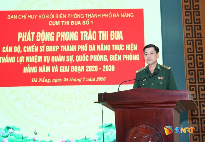 Đại tá Hoàng Văn Mẫn, Bí thư Đảng ủy, Chính ủy Ban Chỉ huy Bộ đội Biên phòng thành phố phát biểu chỉ đạo tại buổi phát động. Ảnh: HỒNG ANH