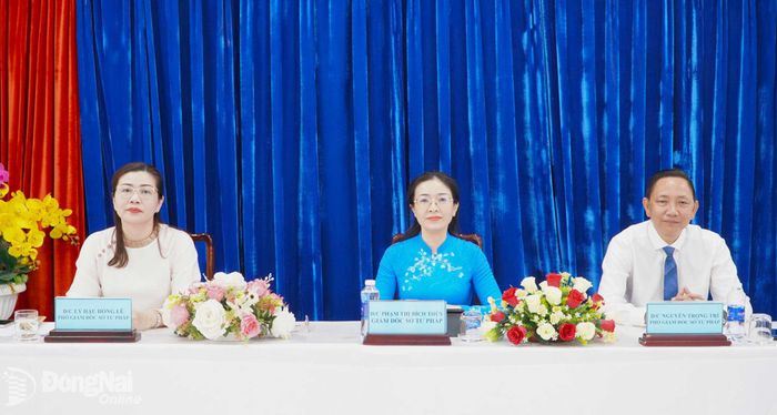 Ban Giám đốc Sở Tư pháp thành phố Đồng Nai chủ trì hội nghị sơ kết công tác tư pháp 6 tháng đầu năm 2026. Ảnh: An Nhơn