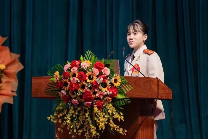 Đồng chí Nguyễn Ngọc Phương Thảo, cán bộ Công an xã Kbang, 1 trong 3 thí sinh đại diện cho tỉnh Gia Lai tham gia Hội thi Báo cáo viên, tuyên truyền viên giỏi năm 2026, khu vực II.