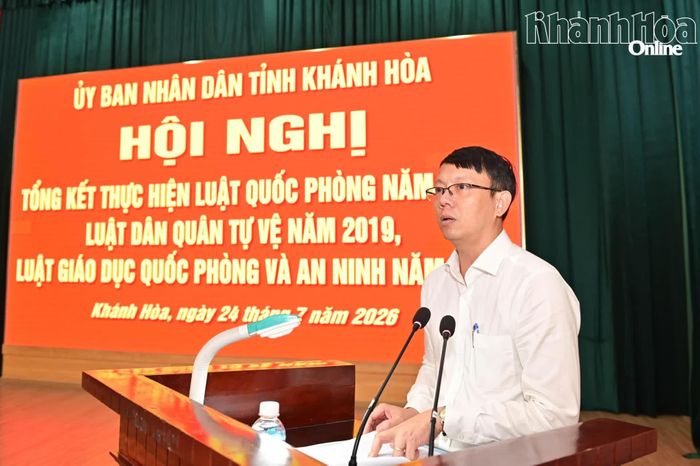 Đồng chí Nguyễn Thanh Hà phát biểu tại hội nghị.