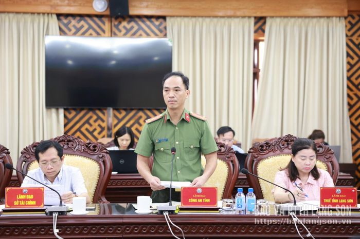 Đại diện Công an tỉnh phát biểu tại chương trình làm việc