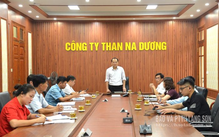 Lãnh đạo Sở Văn hóa, Thể thao và Du lịch phát biểu tại buổi khảo sát