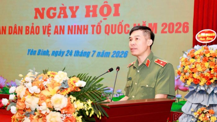 Thiếu tướng Cao Minh Huyền phát biểu chỉ đạo tại ngày hội.