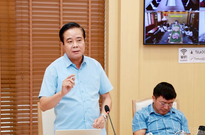 Đồng chí Phan Đăng Toàn - Ủy viên Ban Thường vụ, Trưởng Ban Nội chính Tỉnh ủy phát biểu tham gia ý kiến.