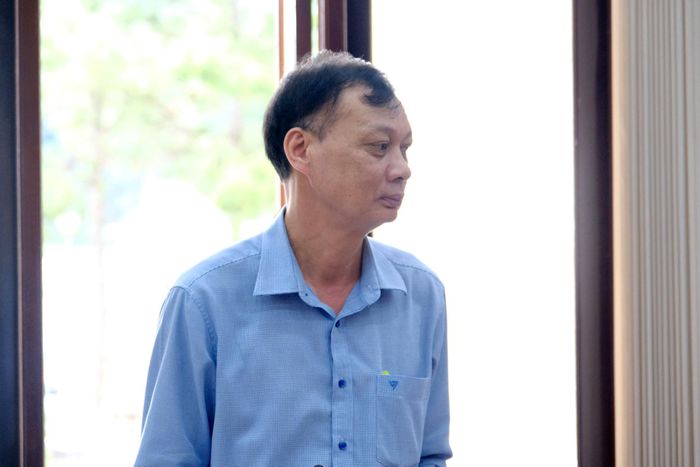 Ông Lê Văn Thanh, Phó Giám đốc phụ trách Trung tâm Quản lý nhà tỉnh Lâm Đồng phát biểu tại buổi làm việc