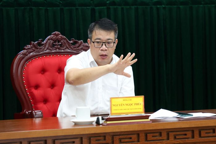 Phó Chủ tịch UBND tỉnh Lâm Đồng Nguyễn Ngọc Phúc yêu cầu các đơn vị phối hợp chặt chẽ, bảo đảm sự kiện diễn ra chu đáo, an toàn