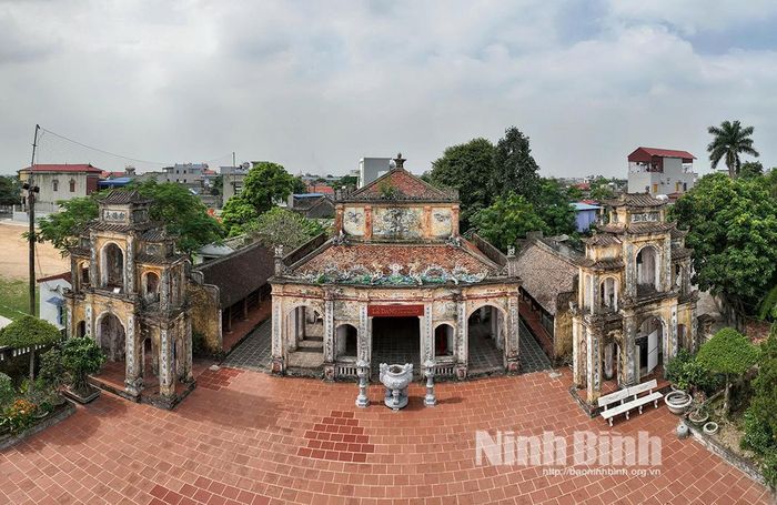 Di tích quốc gia đặc biệt đền Xám, phường Hồng Quang.