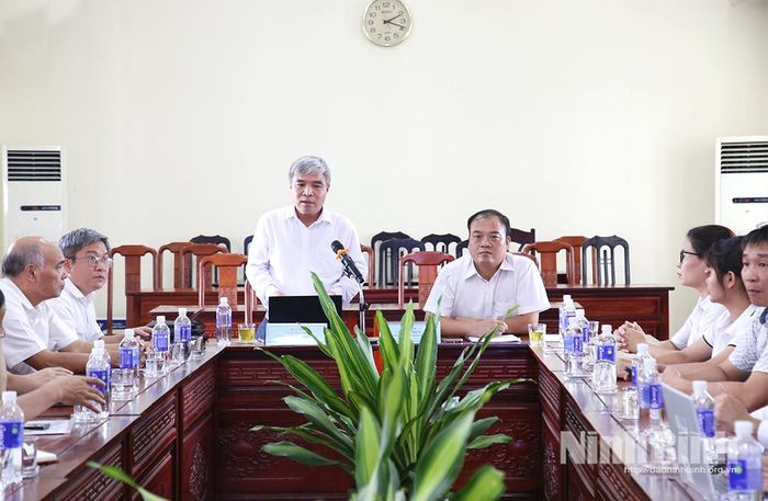 Đồng chí Lê Đình Hanh, Phó Giám đốc Quỹ NAFOSTED phát biểu tại hội nghị.