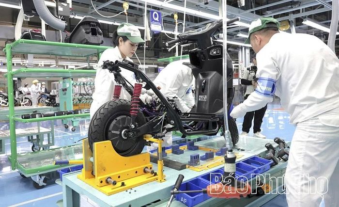 Trong 6 tháng đầu năm 2026, Công ty Honda Việt Nam ước tính nộp NSNN khoảng 7.000 tỷ đồng, tăng gần 2.500 tỷ đồng so với cùng kỳ năm 2025.