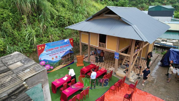 Khánh thành bàn giao nhà ở cho gia đình anh Bùi Văn Toàn, bản Đoàn Kết, xã Đoàn Kết.