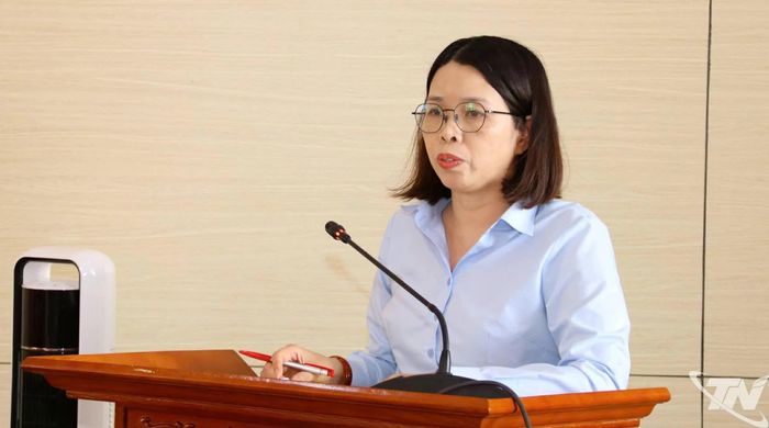 Lãnh đạo Sở Tài chính thông tin về tình hình phát triển kinh tế - xã hội của tỉnh 6 tháng đầu năm 2026.