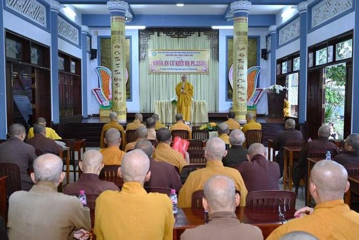 Hành giả thi diễn giảng 