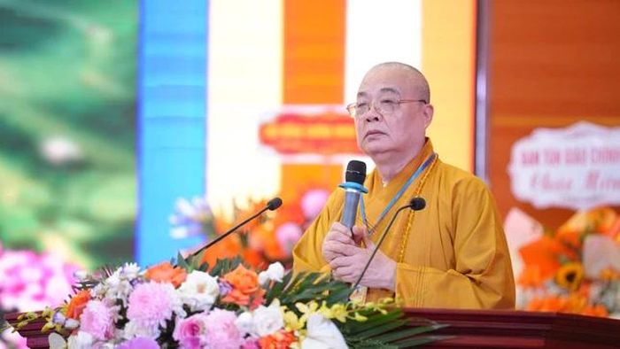 Trưởng lão Hòa thượng Thích Thanh Nhiễu phát biểu khai mạc