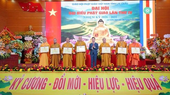 Ủy ban Trung ương MTTQVN tặng Bằng khen đến Ban Trị sự GHPGVN tỉnh Lai Châu