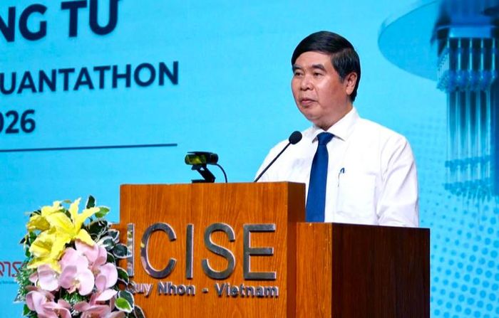 Phó chủ tịch UBND tỉnh Lâm Hải Giang phát biểu.